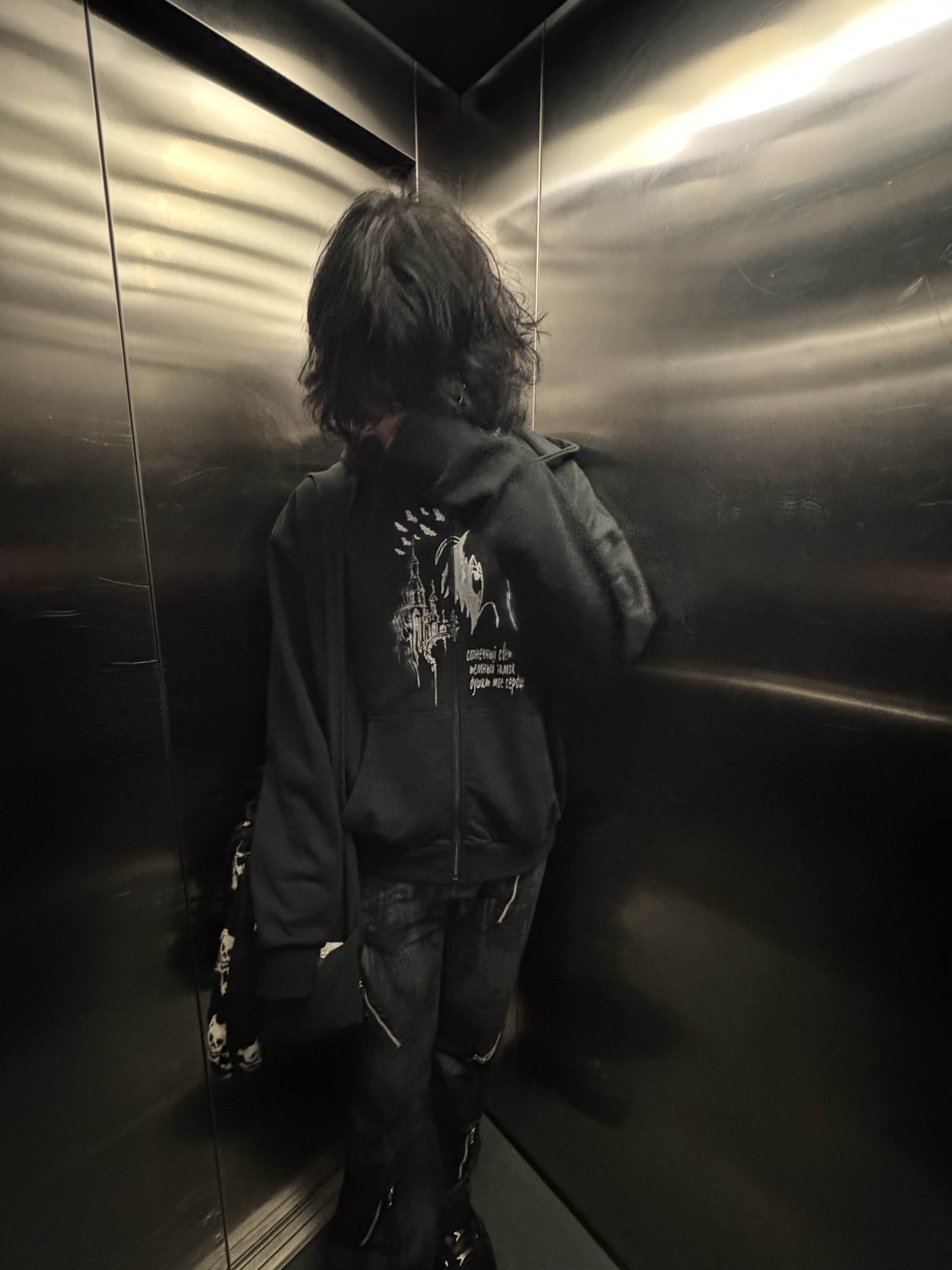 ABANDONED ZIP HOODIE